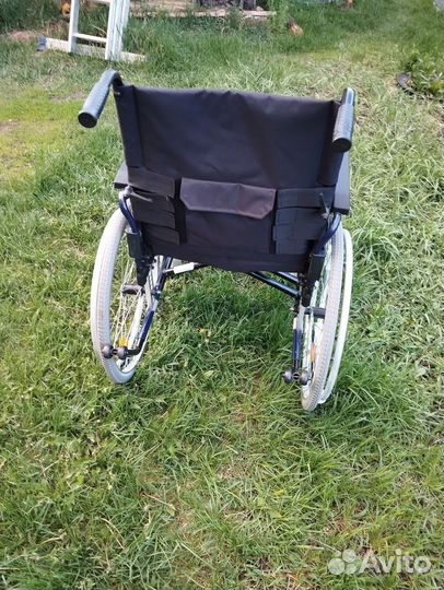 Инвалидная коляска,новая, купили не пользовались
