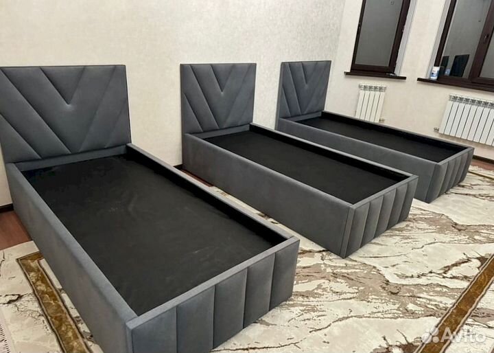 Кровать двухспальная в наличии и на заказ. Доставка