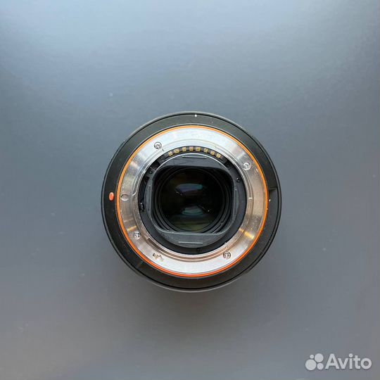 Объектив Sony Carl Zeiss 16-35mm f/2.8 ZA