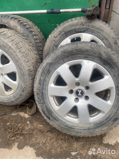 Колеса на volkswagen touareg r18