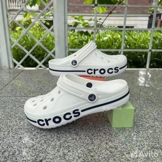 Crocs женские