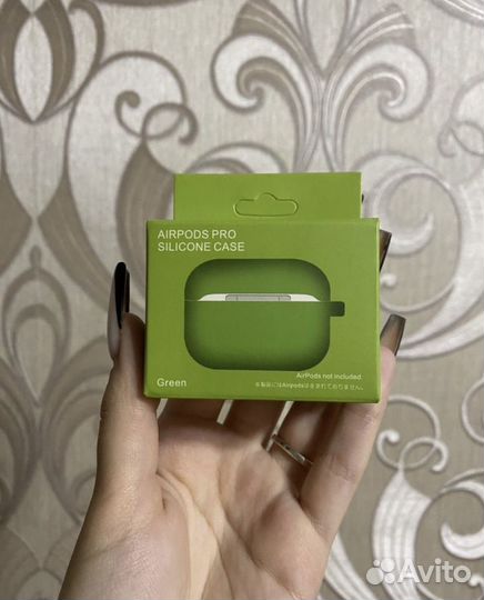 Чехол на airpods