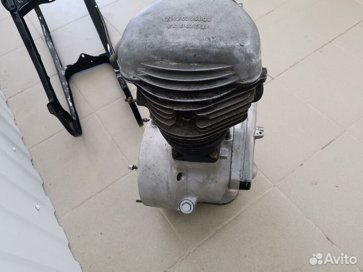 Рама с документами BMW r35