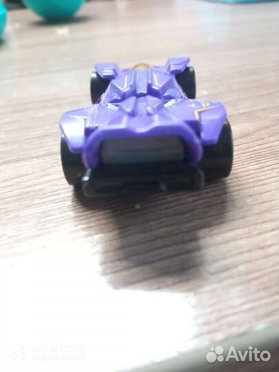 Игрушечная машинка Hotweels