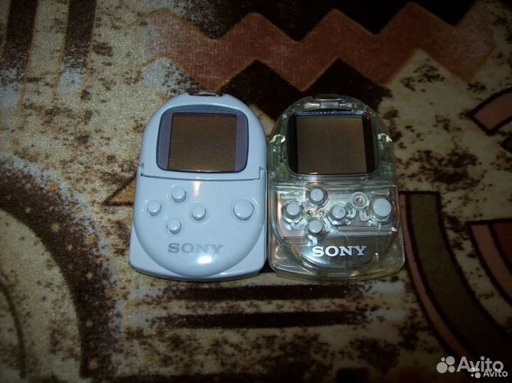 Джойстики, карты памяти на игровые приставки