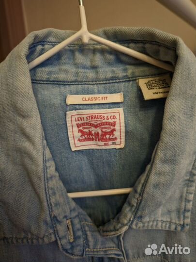 Рубашка женская Levis xs