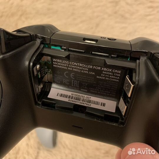 Геймпад Xbox One оригинал