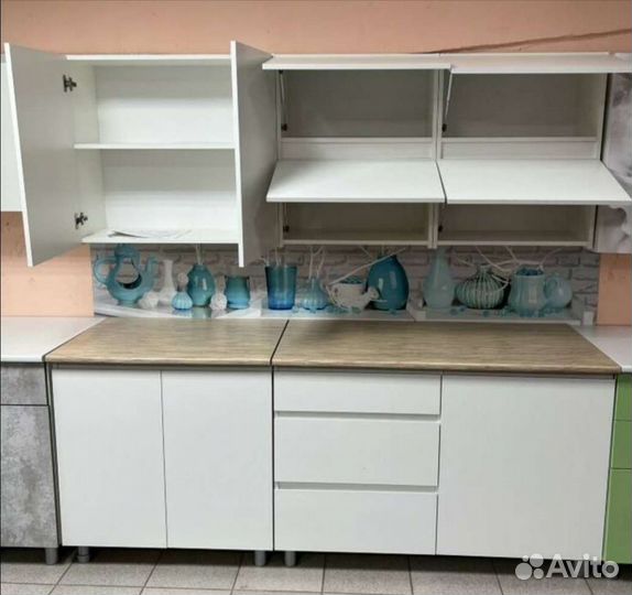 Кухонный гарнитур 2 метра