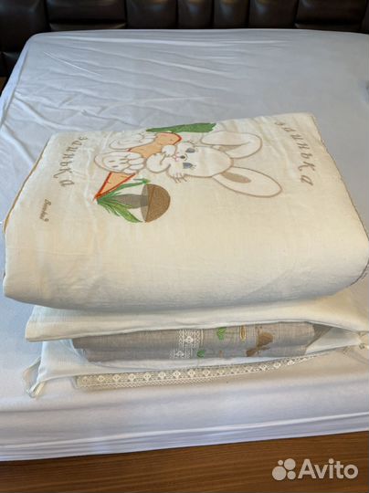 Бортики на детскую кроватку