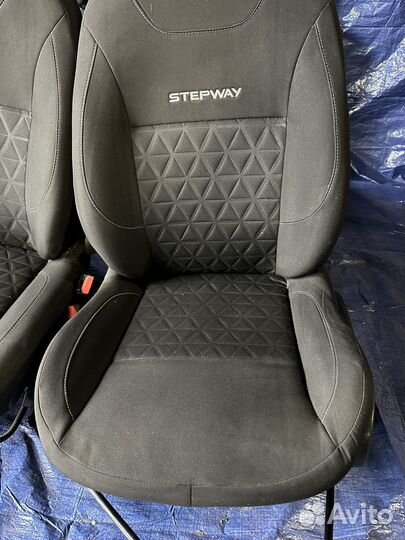Сидения Renault Sandero Stepway 2