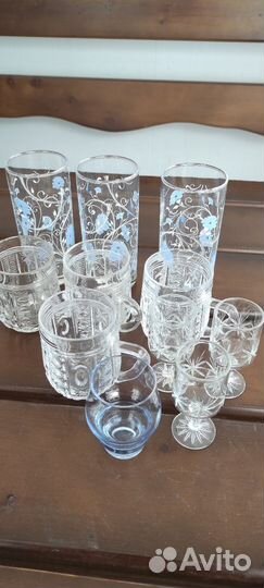 Стаканы, пив кружки хрусталь, рюмки