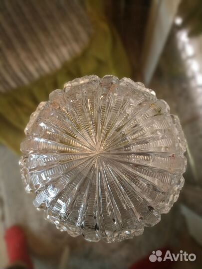 Хрустальная ваза