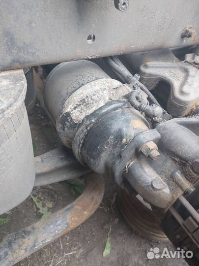 Энергоаккумулятор задний MAN TGX 2016 81504106868