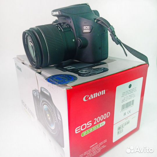 Фотоаппарат Canon EOS 2000D