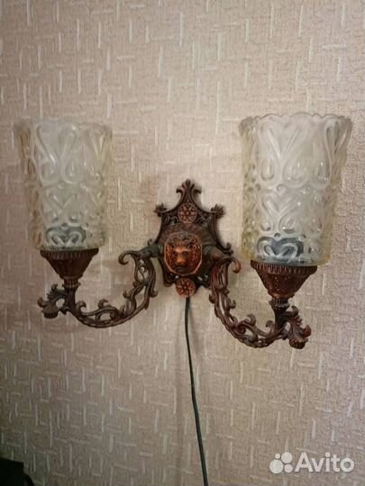 Комплект люстра и бра