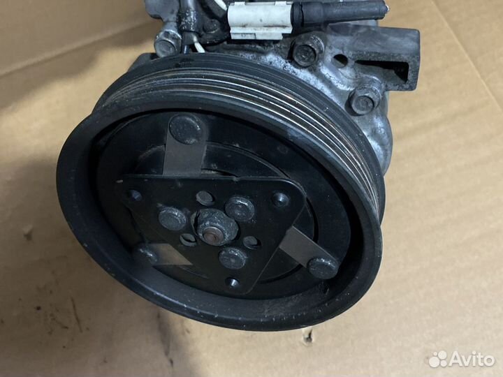 Компрессор кондиционера Renault