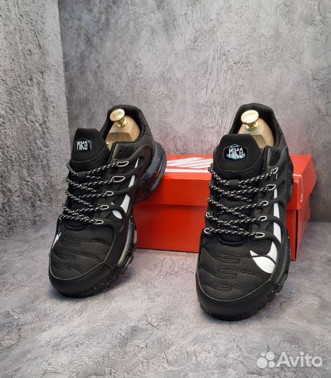 Кроссовки мужские nike air max tn plus