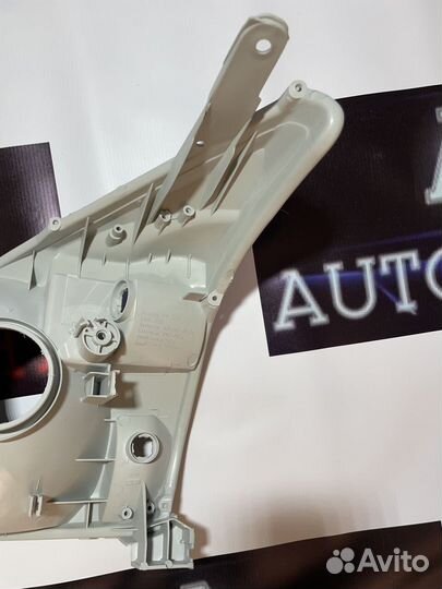 Корпуса фар Toyota Land Cruiser Prado 120