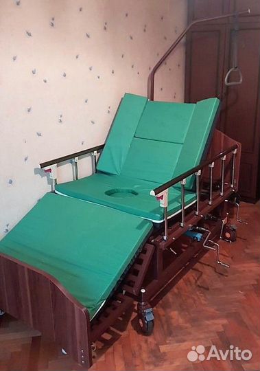 Медицинская кровать для лежачих больных Met Db ape