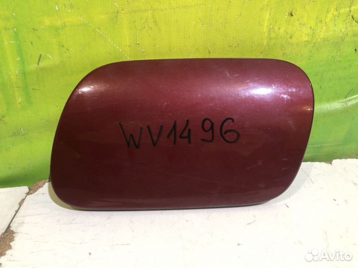 Лючок бензобака Volkswagen Touareg 7L6809905