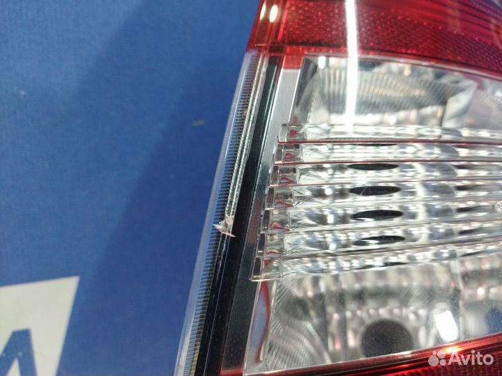 Фонарь правый Rapid