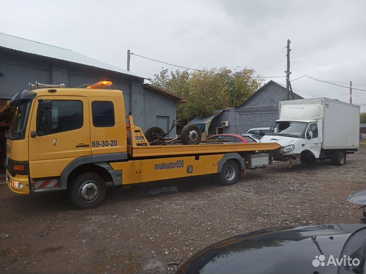 Mercedes-Benz 817, 1999