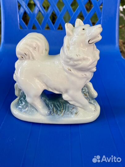 Статуэтка Собака Лайка, старая Гжель, СССР