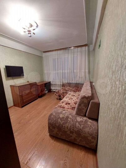 4-к. квартира, 84 м², 1/10 эт.