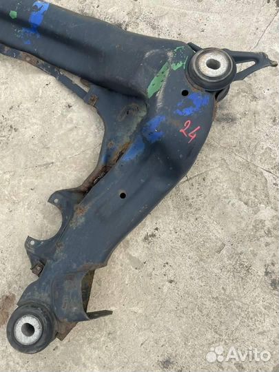 Подрамник передний 4B0399313DC