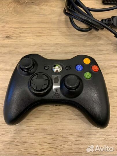 Xbox 360 4-250Gb S Е Новый Free+ GTA5 и 10 игр