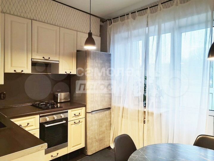 1-к. квартира, 37 м², 1/3 эт.