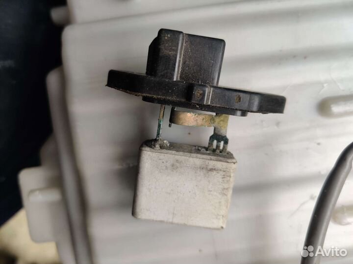 Реле кондиционера ммс мираж кольт