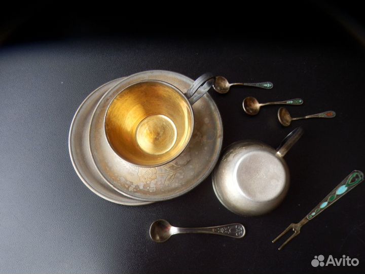 Антикварная посуда Эмаль Клейма