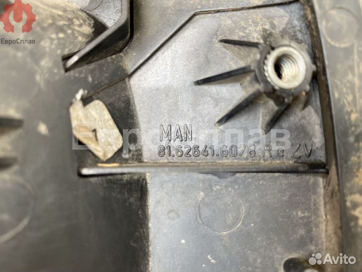 Ручка двери правая Man TGA/TGS/TGX бу