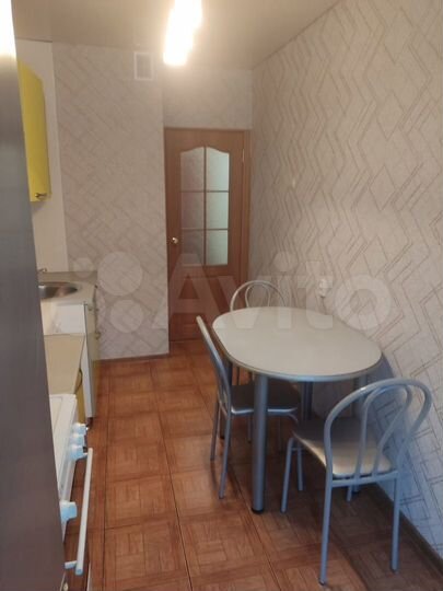 2-к. квартира, 49 м², 2/5 эт.