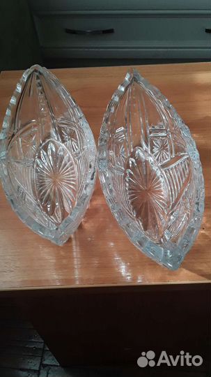 Хрустальная ваза