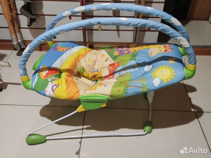 Шезлонг баунсер Tini love