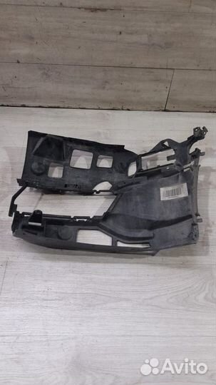 Кронштейн бампера передний правый Bmw 5 G 30 С