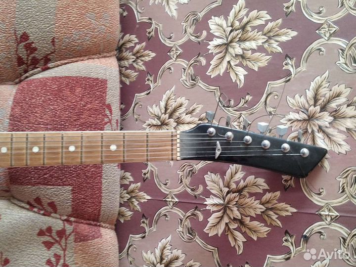 Электрогитара СССР