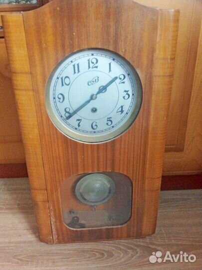 Часы настенные с маятником СССР