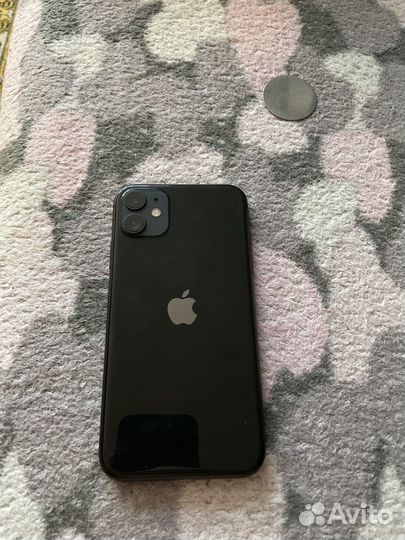 iPhone 11, 64 ГБ