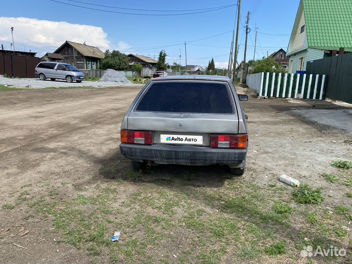 ВАЗ 2109 1.5 МТ, 2000, 323 108 км