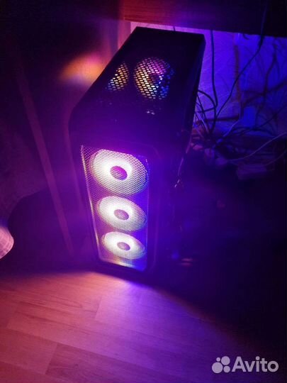 Компьютер целиком и комплектующие по частям