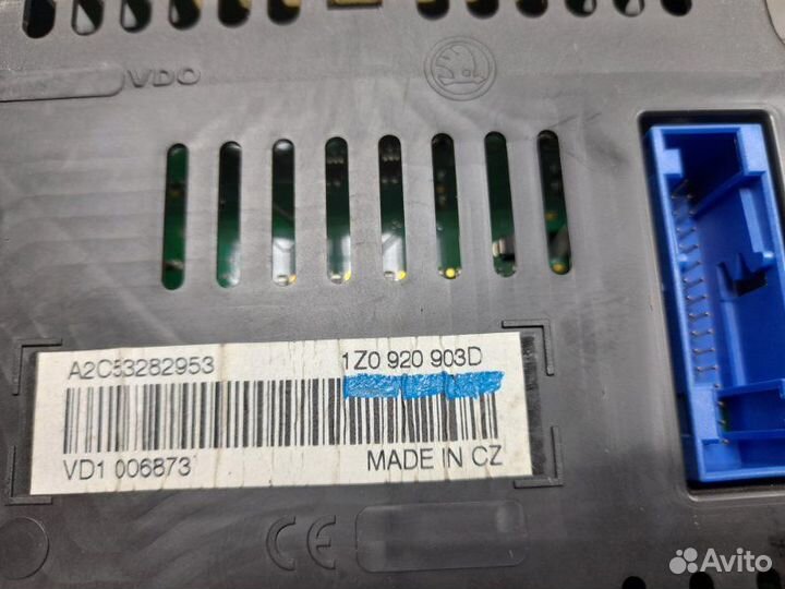 Дисплей приборной панели Skoda Octavia (A5 1Z)