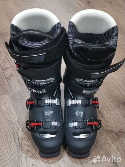 Горнолыжные ботинки