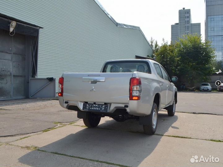Mitsubishi L200 2.4 МТ, 2021
