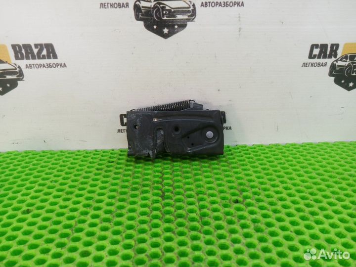 Замок капота Volvo V90, Volvo XC60, Volvo XC90