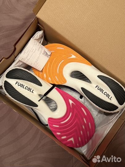 Кроссовки New Balance Fuelcell Rc Elite V2