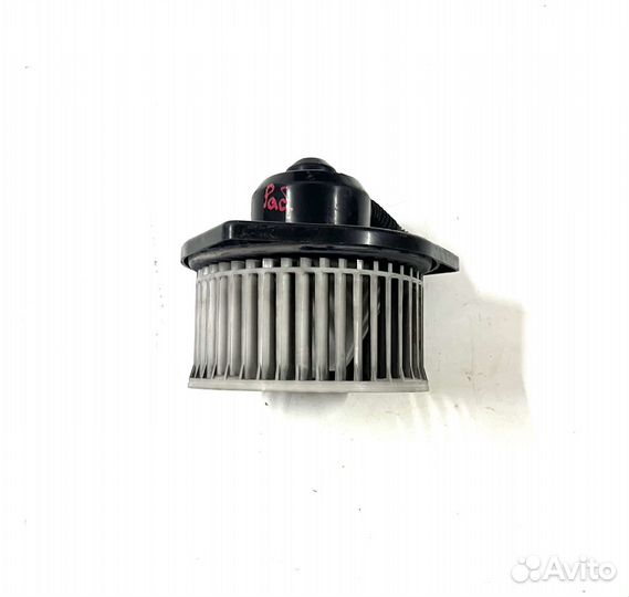 Моторчик печки Nissan Almera N15