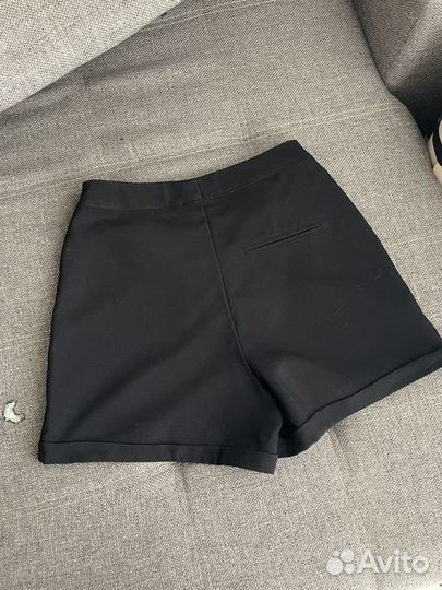 Шорты классические (размер S 42-44)